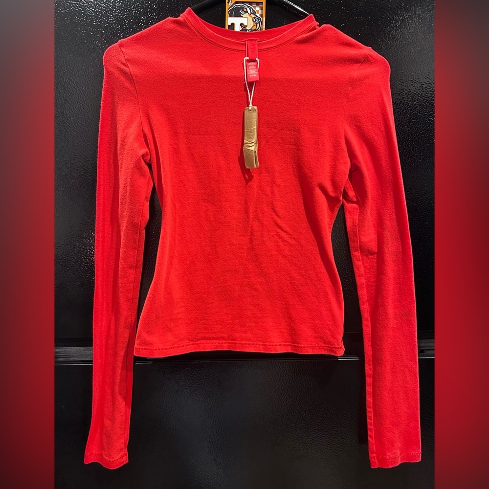 New Skims Red Women’s Long Sleeve Shirt Size Small